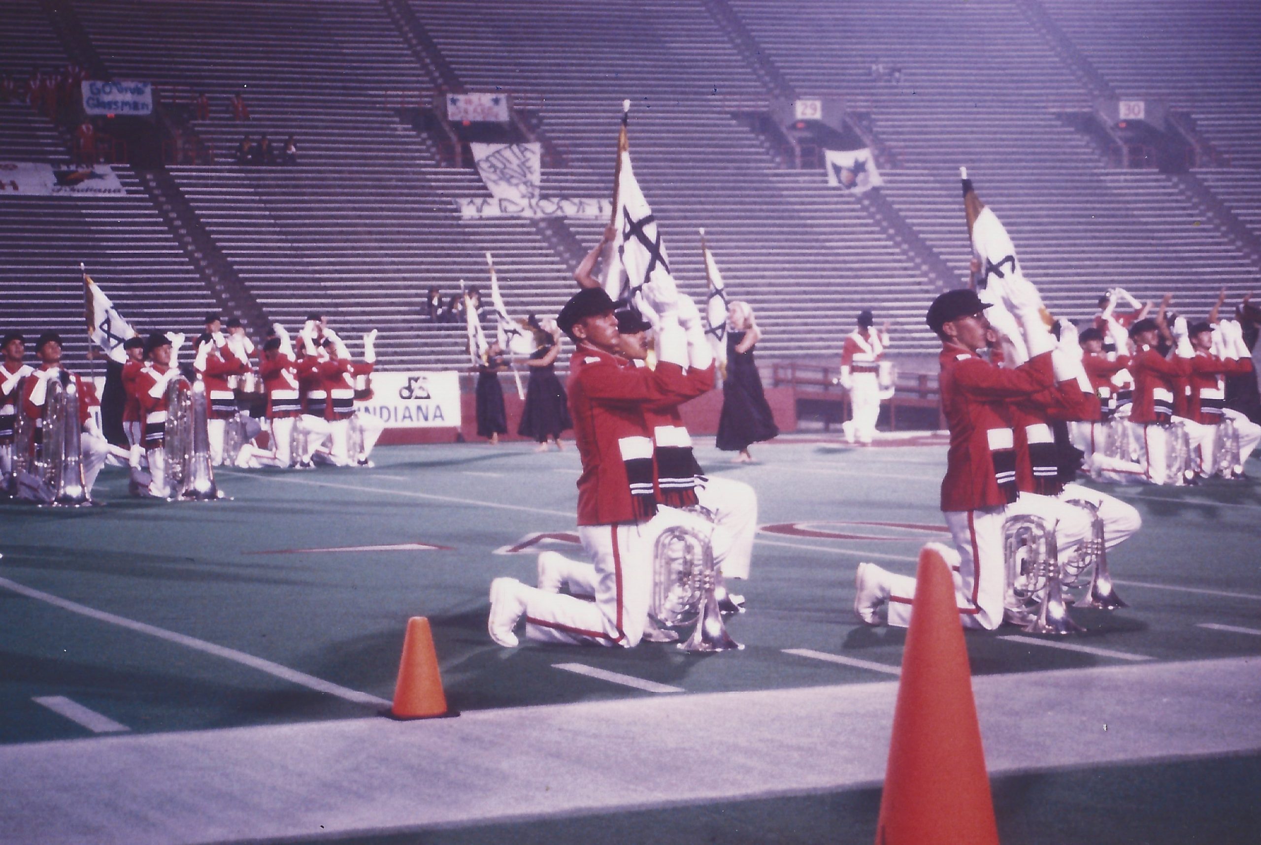 1992-SCV-French-Horn-Kneeling