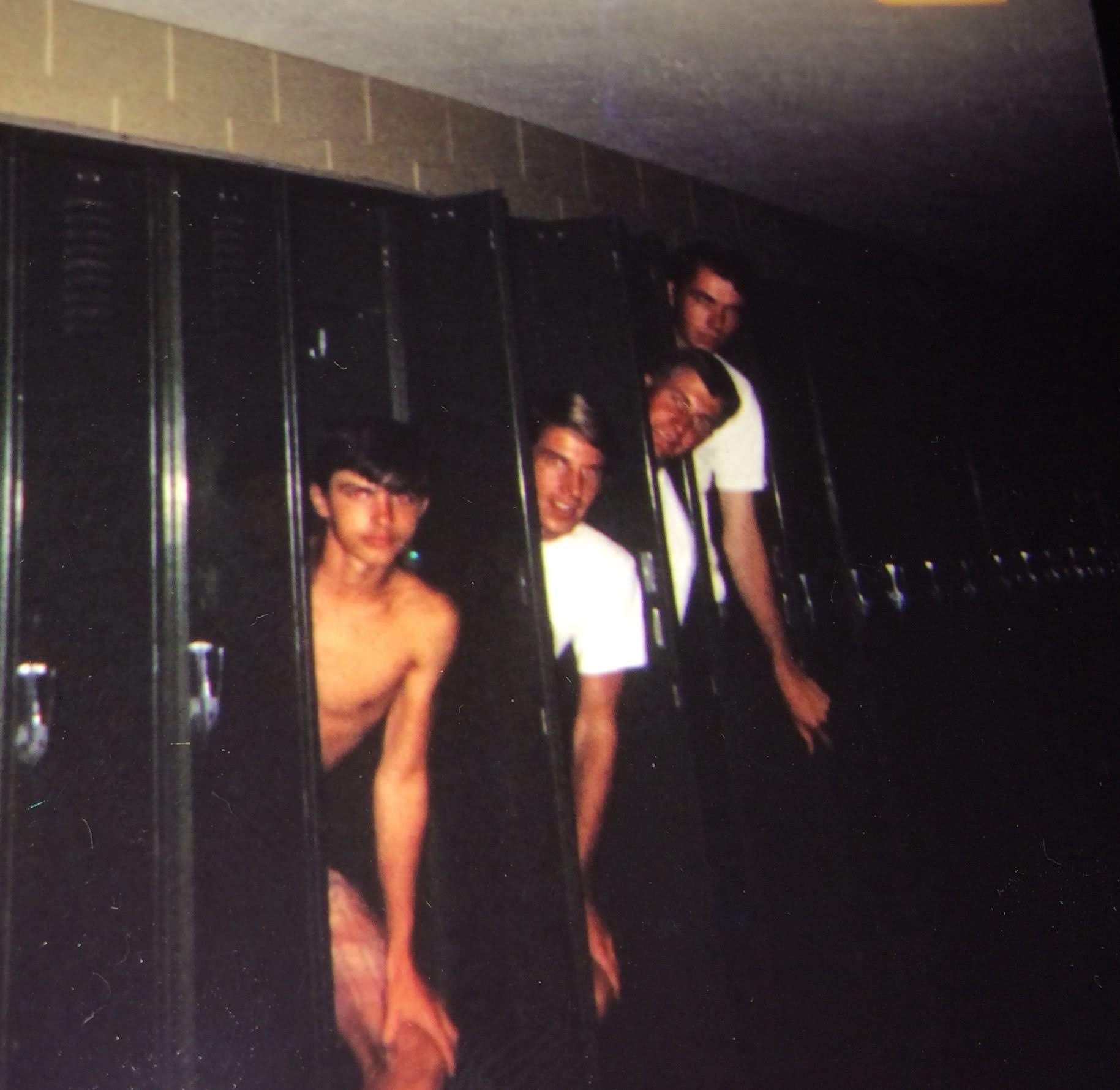 1968-Boys-in-lockers