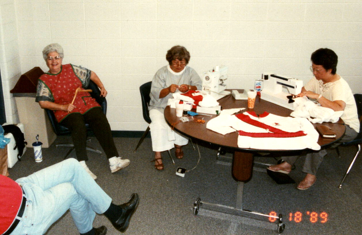 EKono_SCV_SewingCrew_3