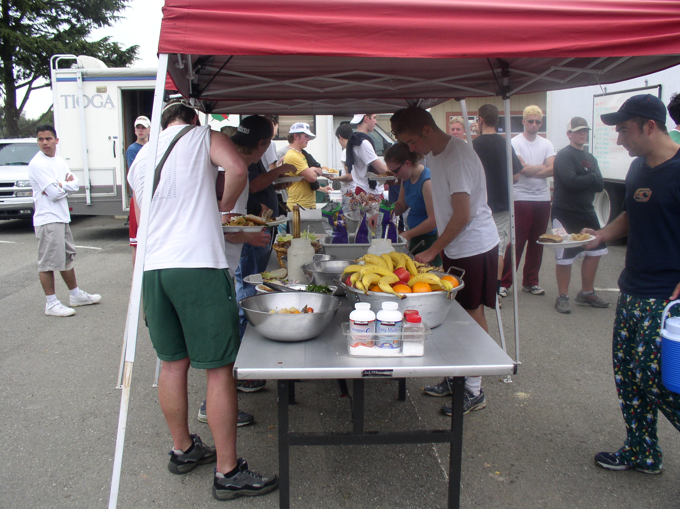 Retro-T-Shirt-Red-Snare-Line-048