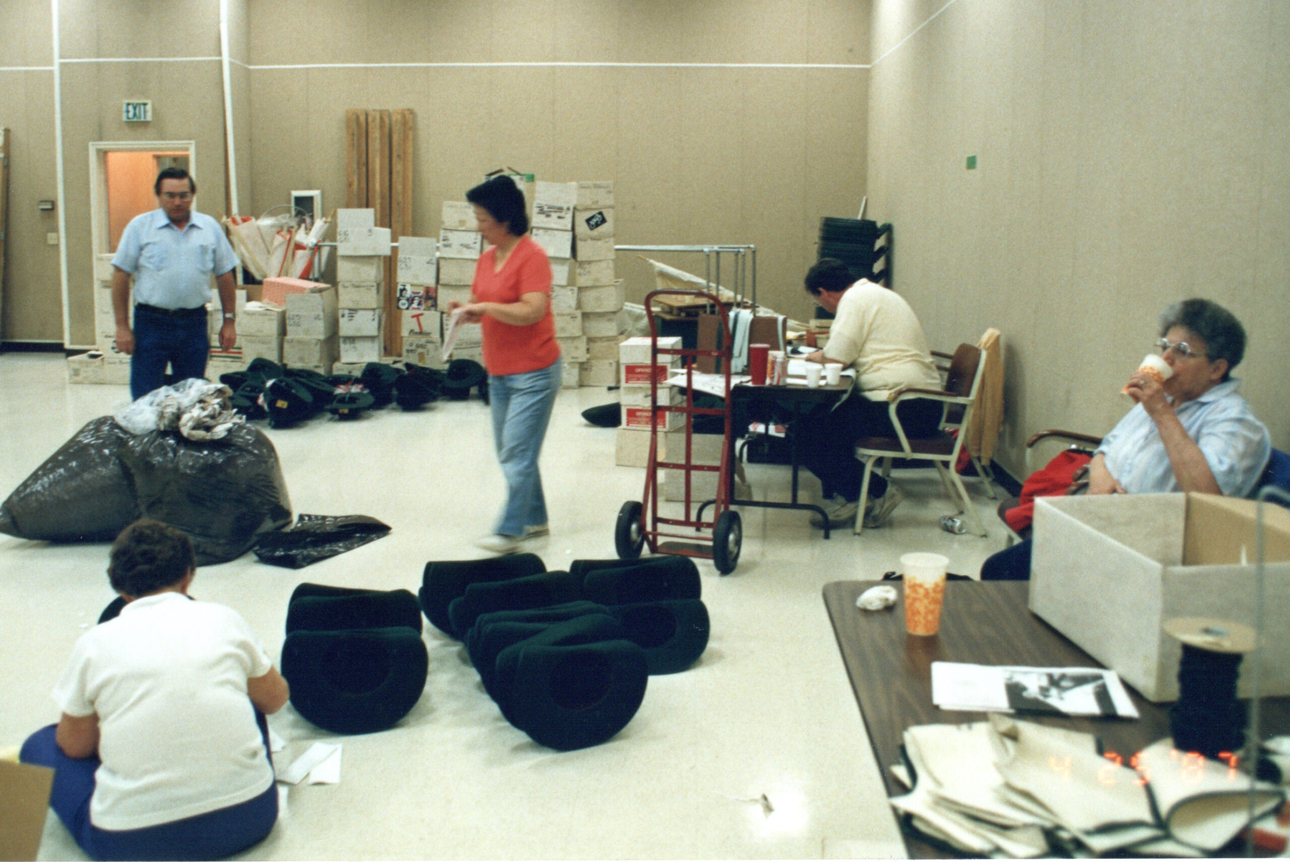 cantey_87_SCV_sewing_001