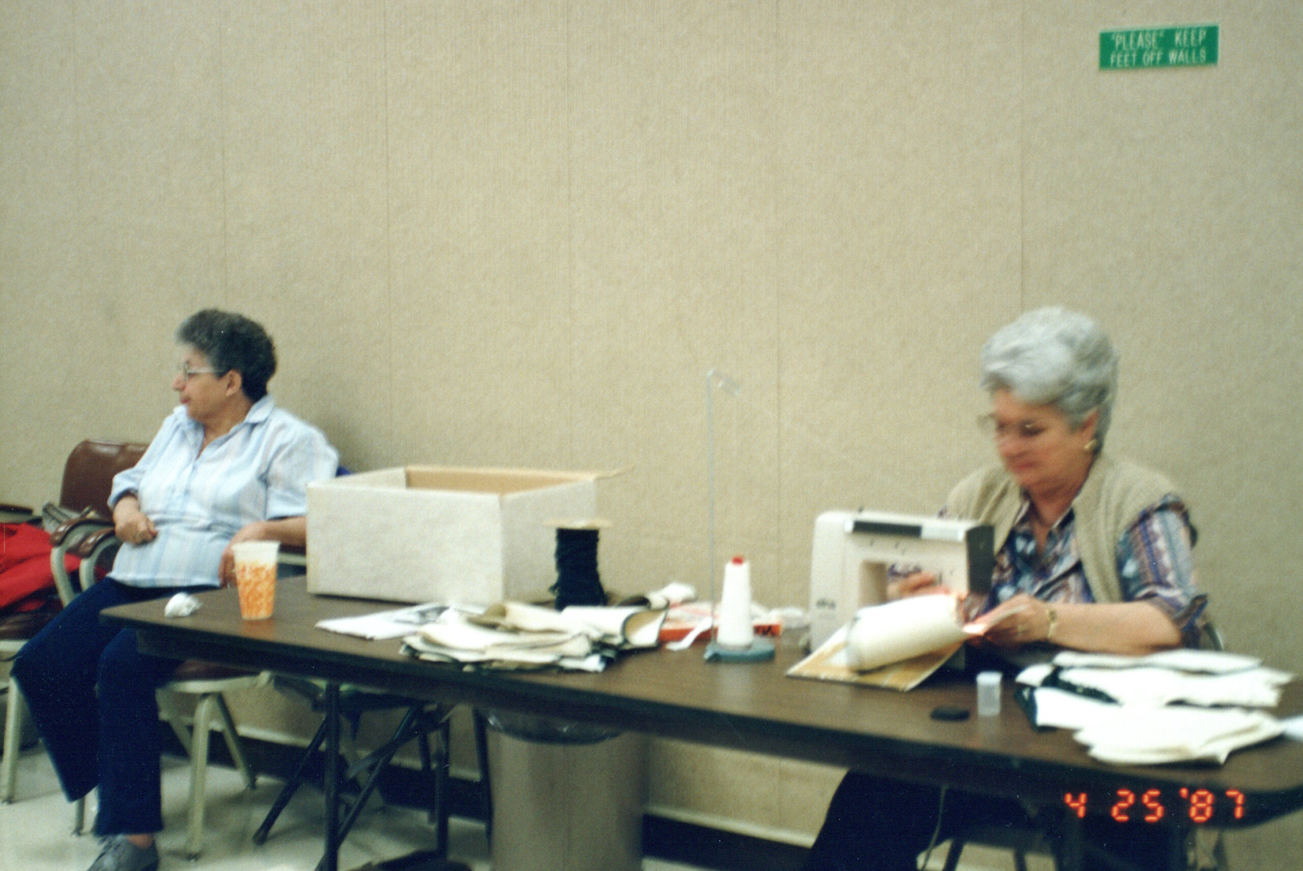cantey_87_SCV_sewing_002